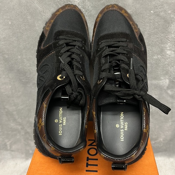Louis Vuitton Run Away Sneakers Size 38 1/2 - Picture 4 of 8